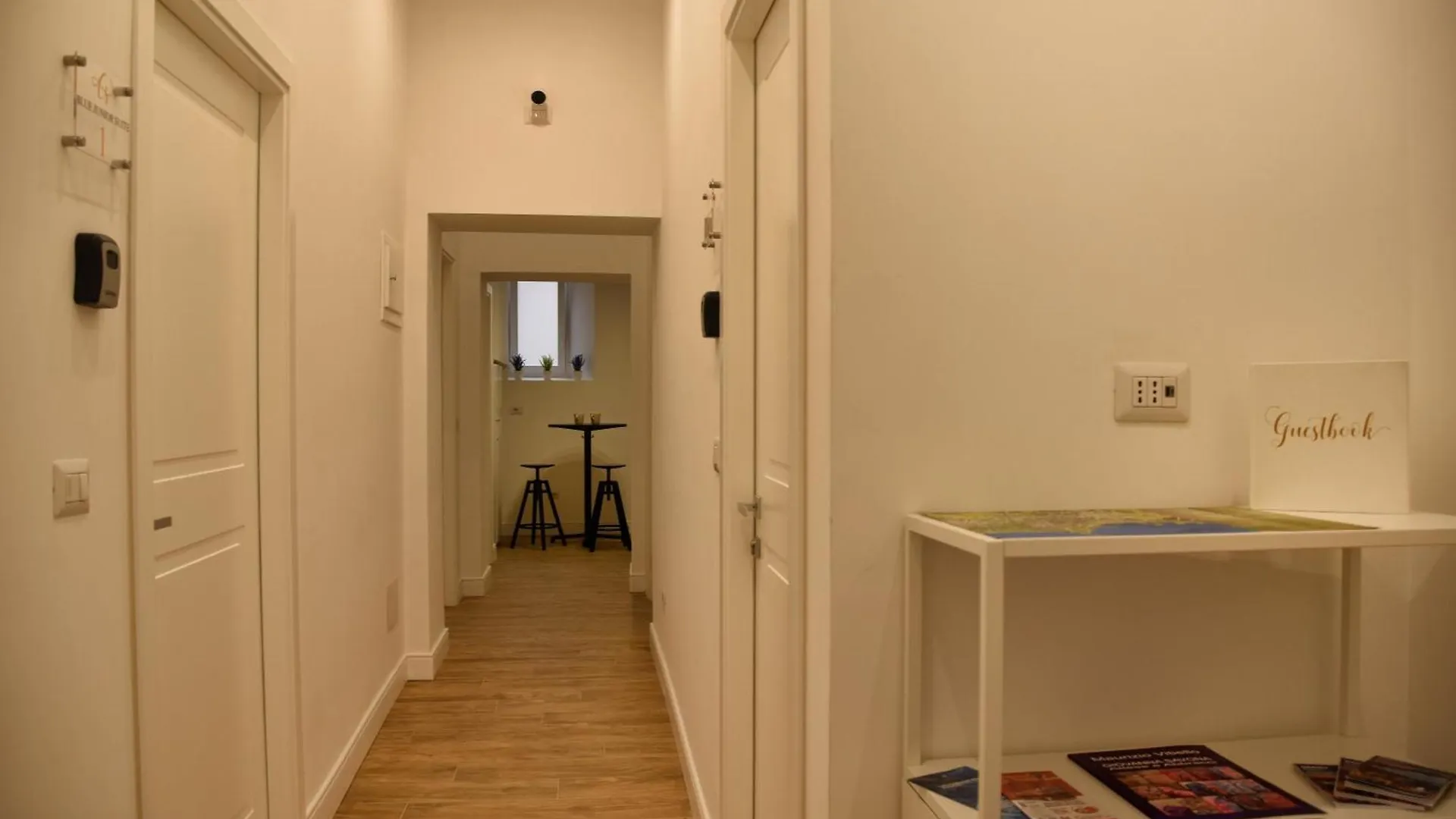 Centro Storico Rooms Naples Guest house