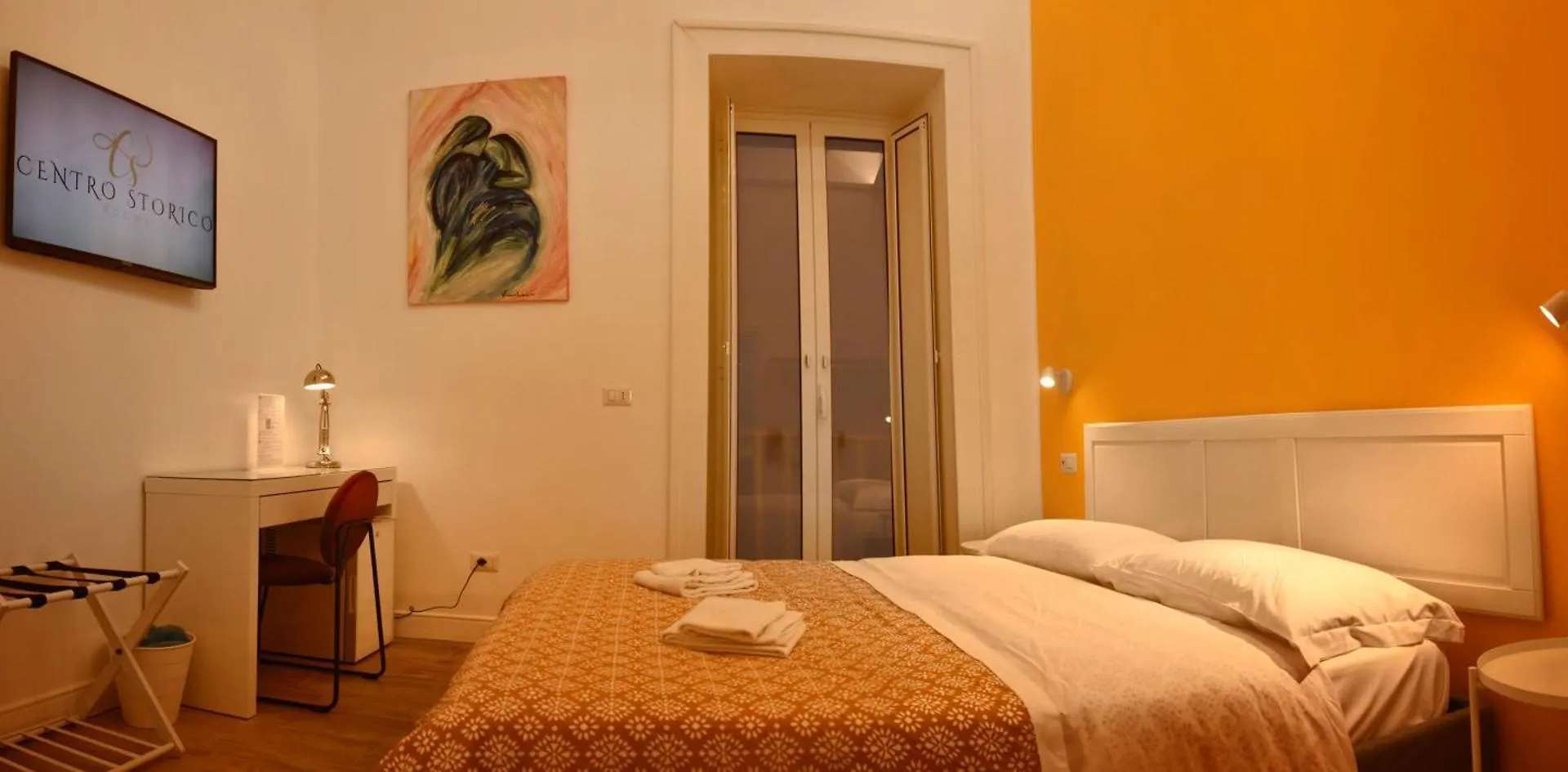 Centro Storico Rooms Naples